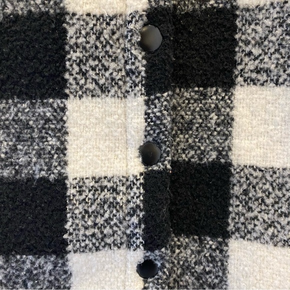 Oak + Fort Winter Coat OS (Black & White) - Picture 6 of 8